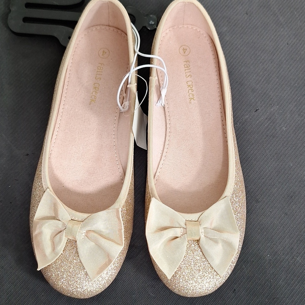 Falls Creek Gold Glitter Ballet Flats - Picture 2 of 9